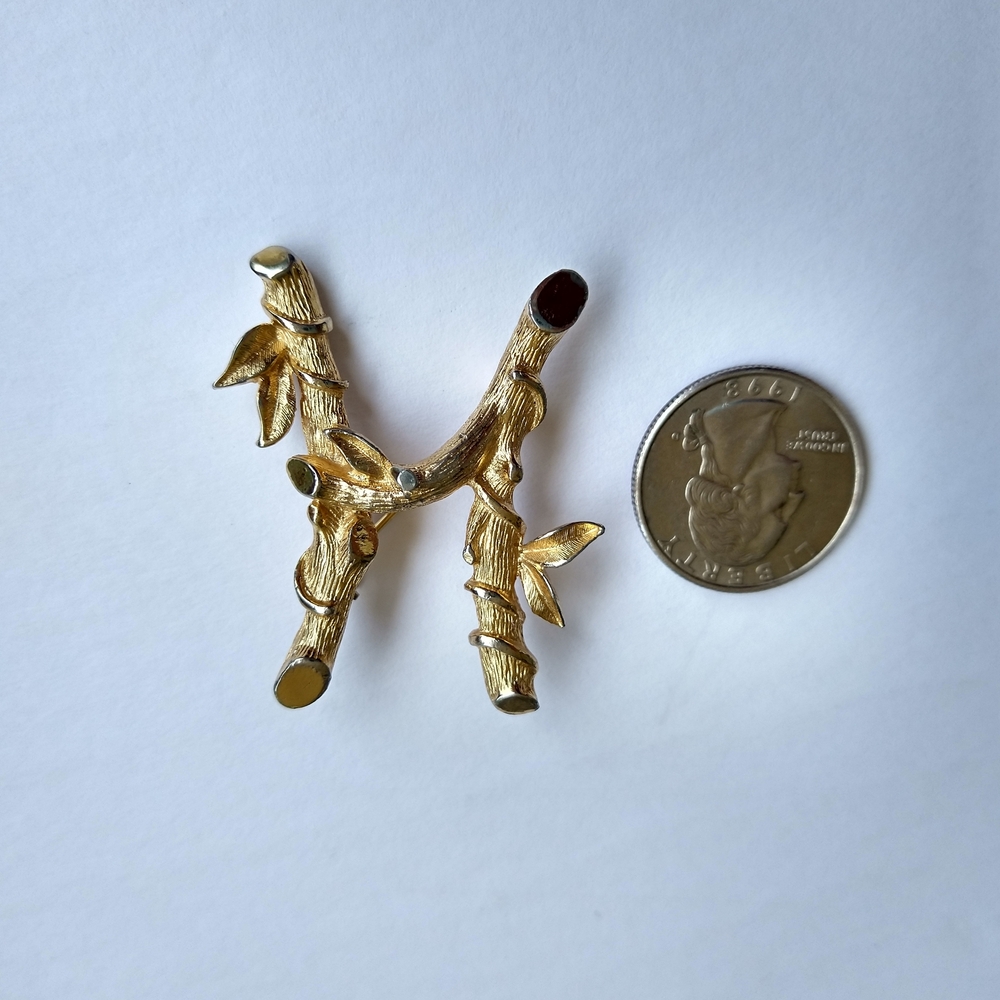 Gold Leaf Branch Brooch - Picture 3 of 3